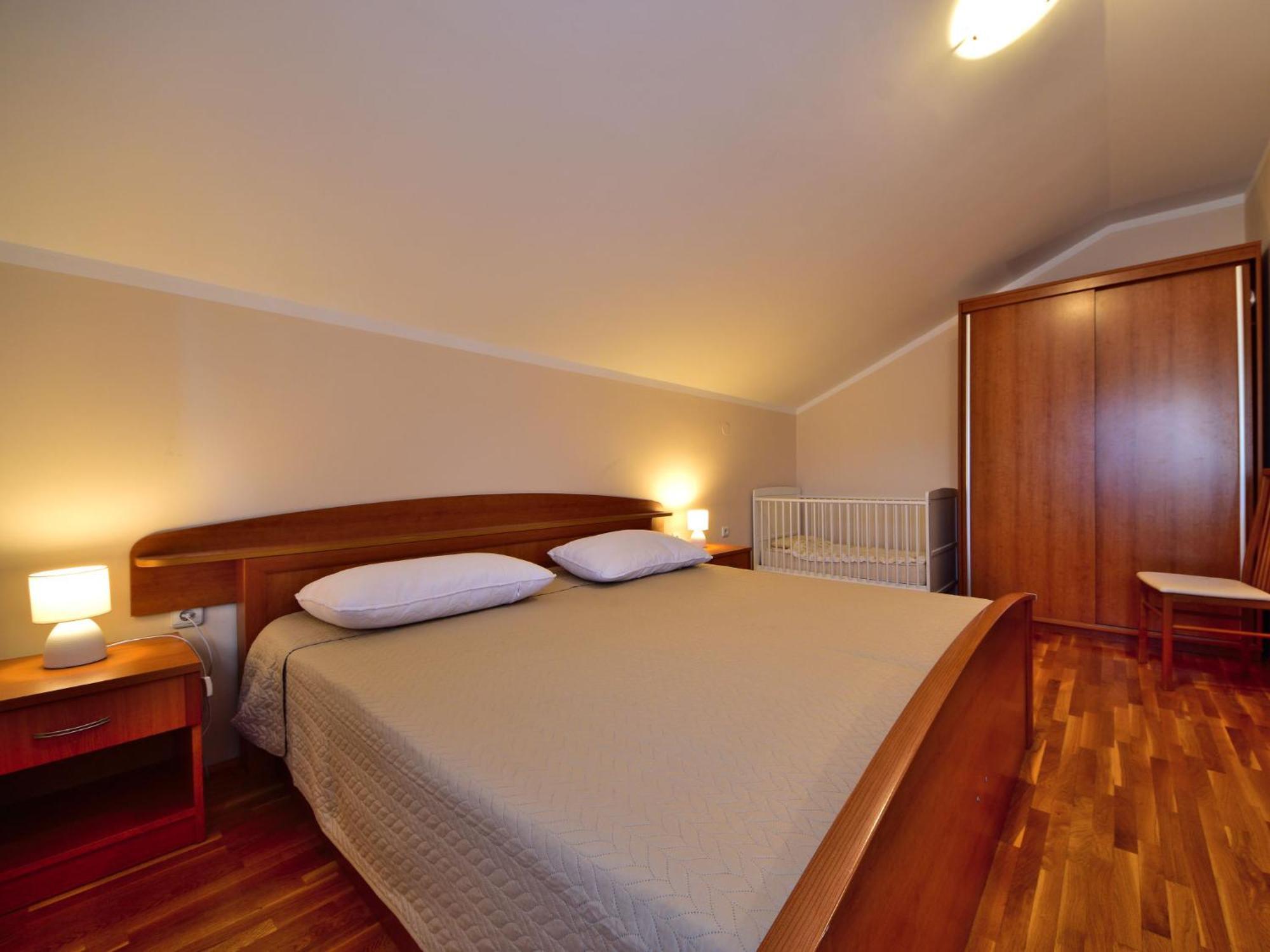 Apartment Olga-5 By Interhome Banjol Bagian luar foto