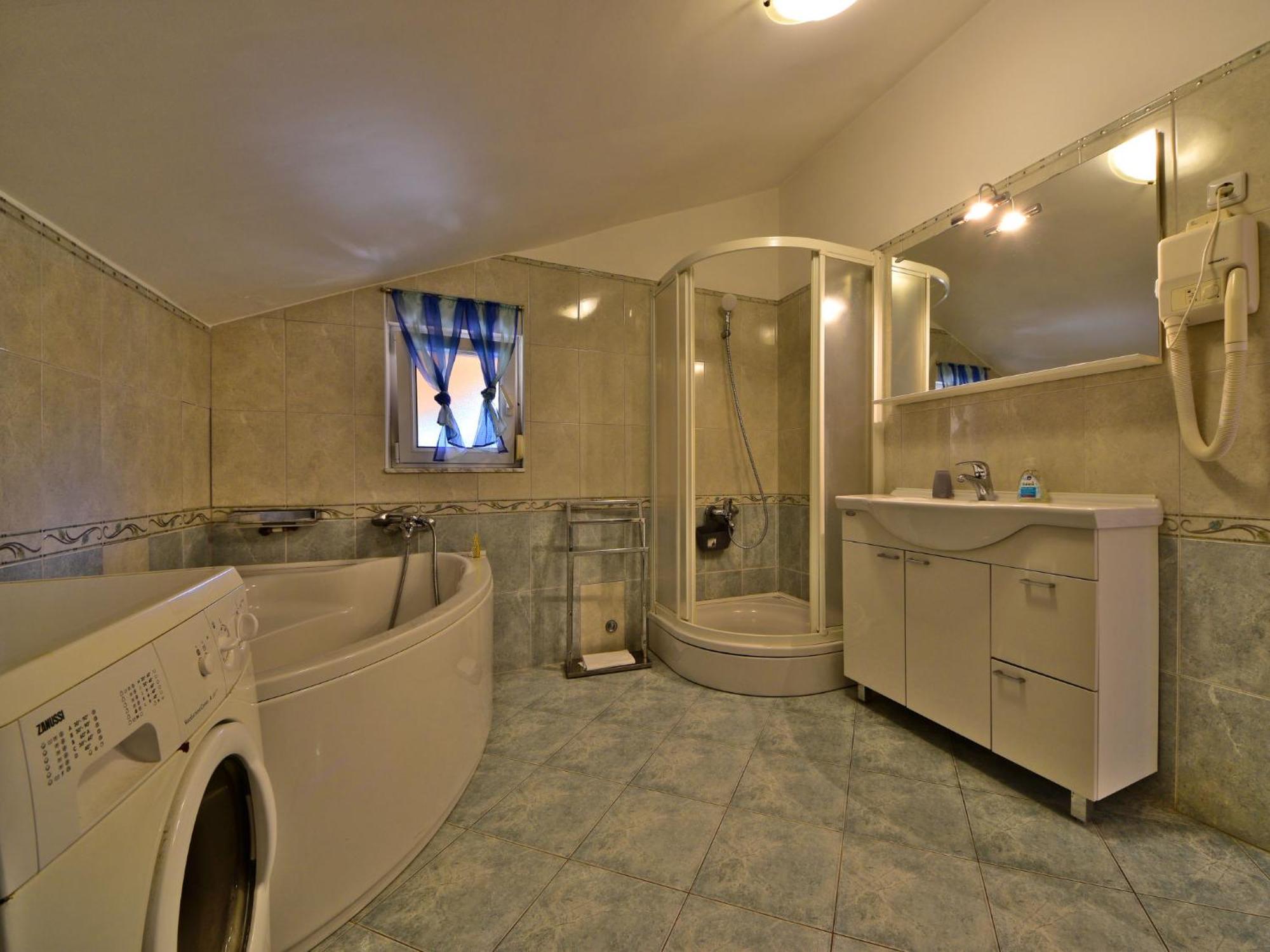 Apartment Olga-5 By Interhome Banjol Bagian luar foto